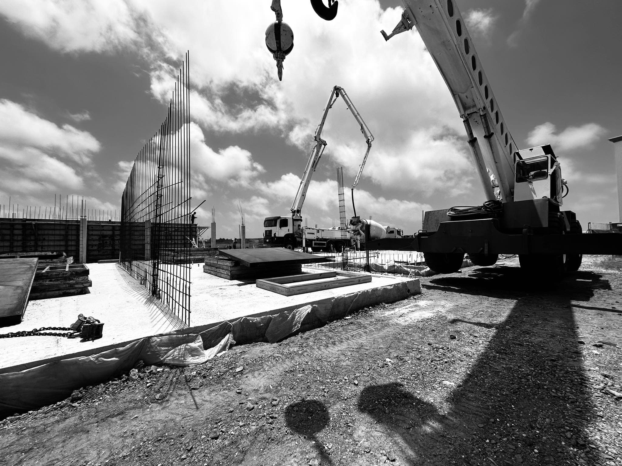 Construction equipment